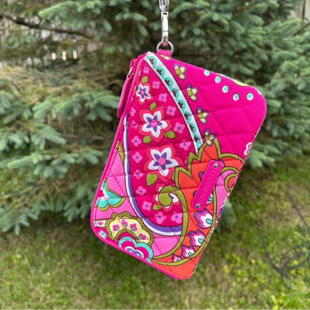 Vera Bradley Pink Floral Quilted Wristlet